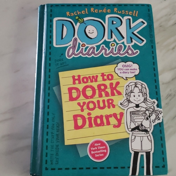 3 Dork Diaries books - Picture 3 of 3